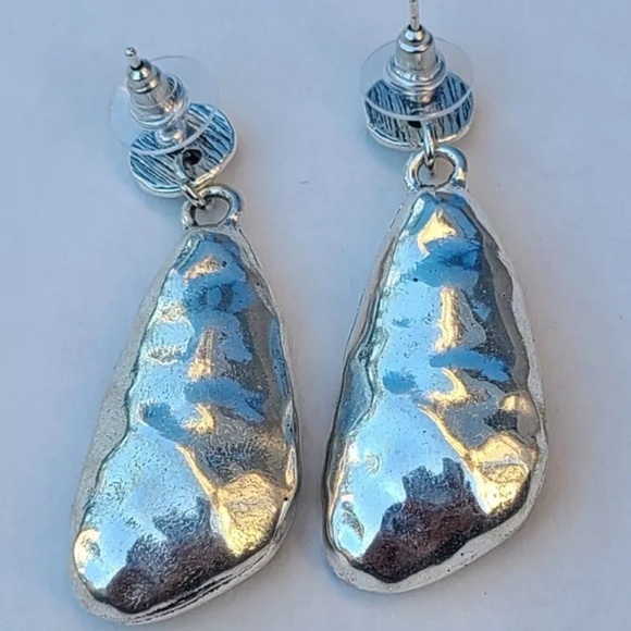 SUPERSTITION • Boho Earrings • Tea Crystal - Picture 8 of 9